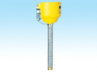 Bolt on galvanised hose for metal safety cans
