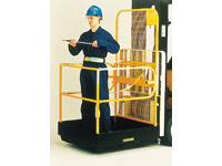 Large folding access platform