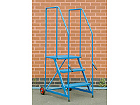 Easy access Mobile Steps, 3 treads inc platform
